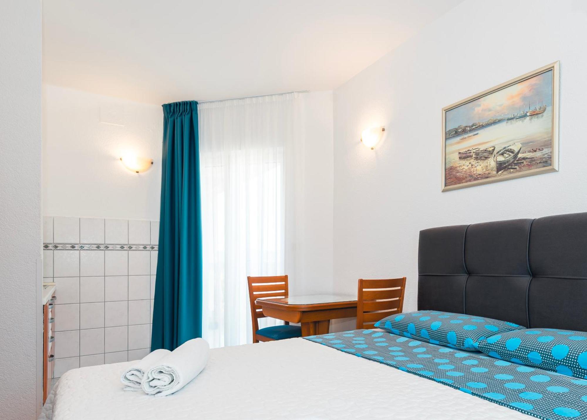 Apartments Plavi Biser Sibenik Room photo
