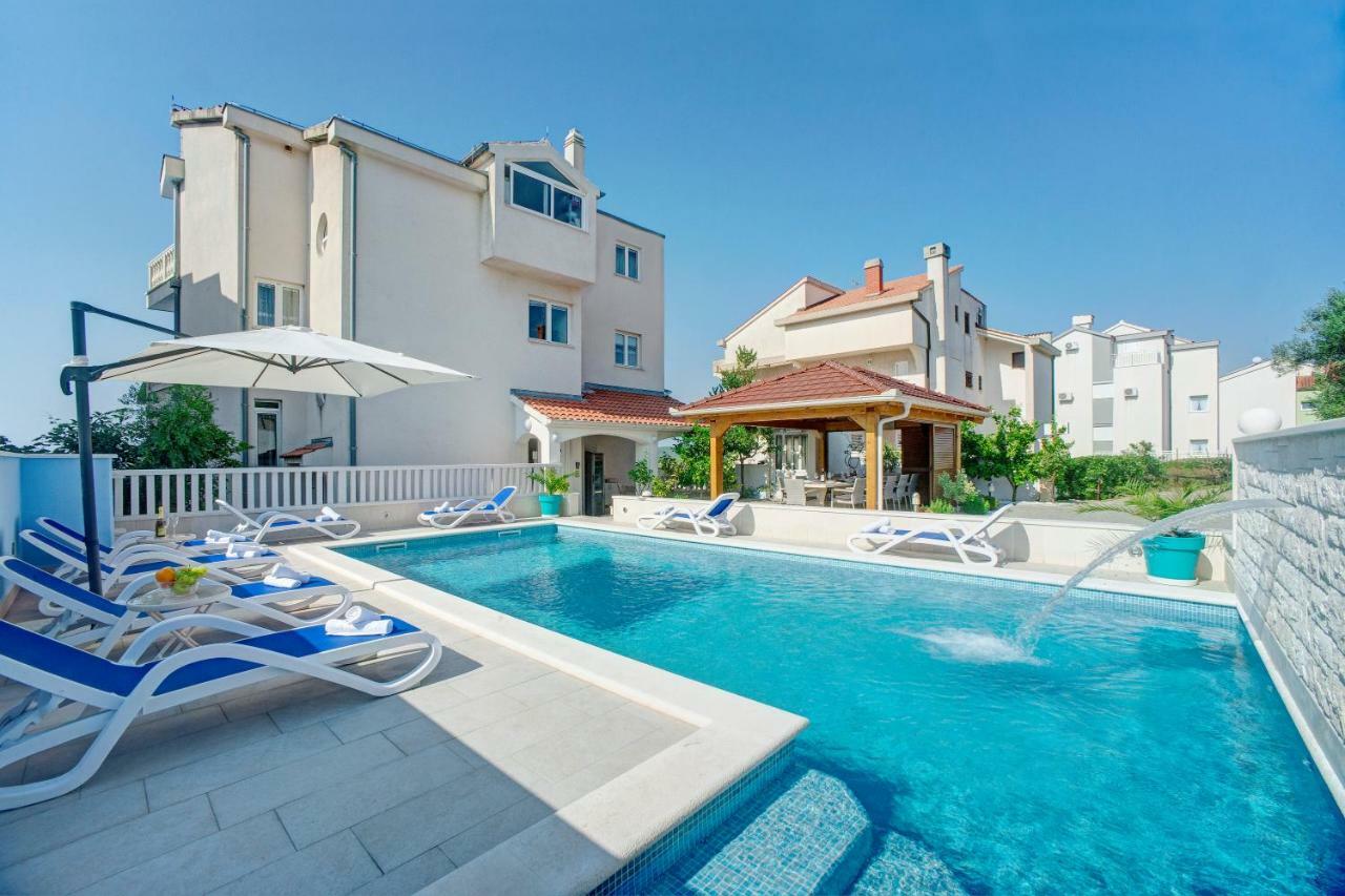 Apartments Plavi Biser Sibenik Exterior photo