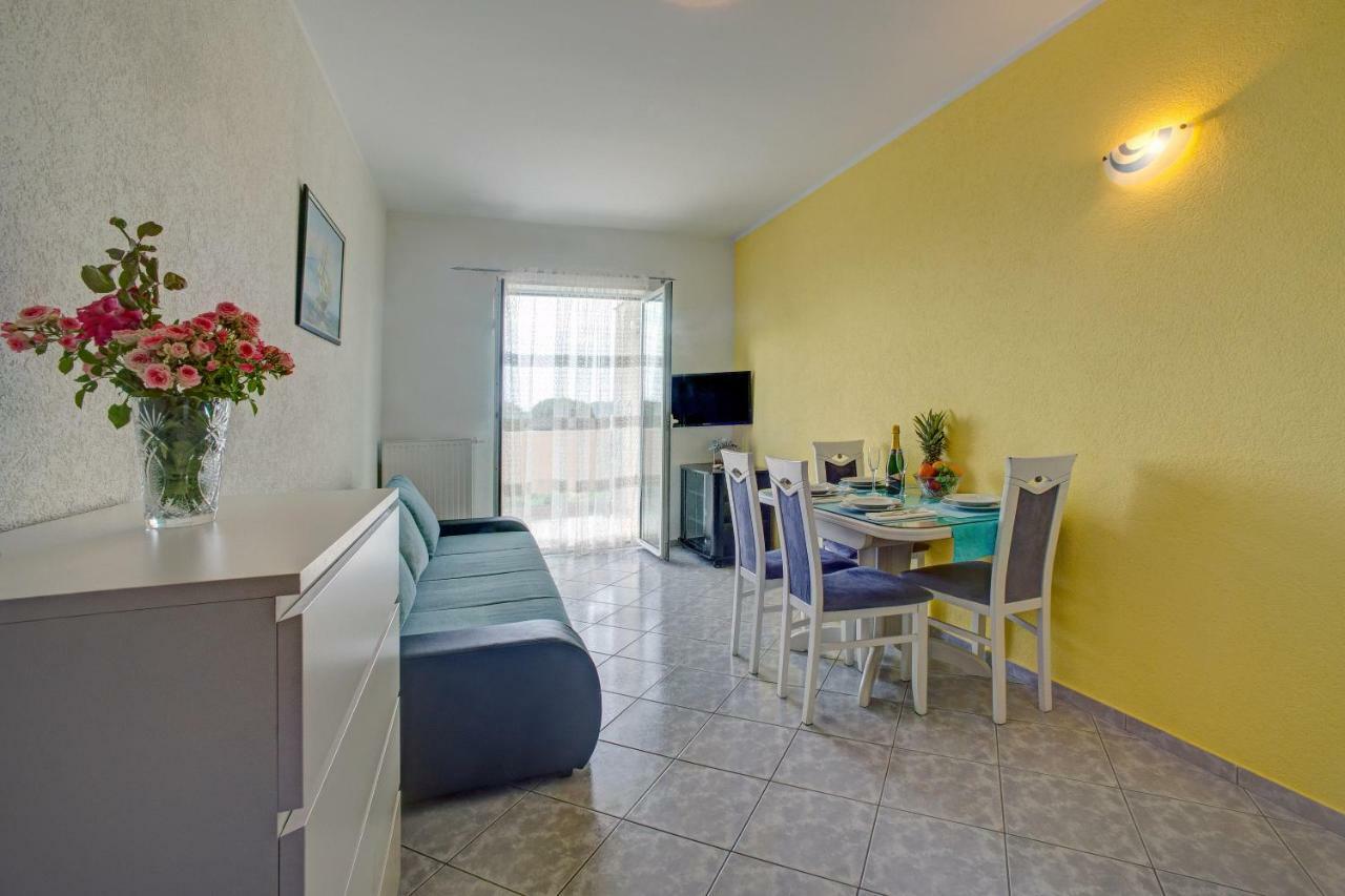 Apartments Plavi Biser Sibenik Exterior photo