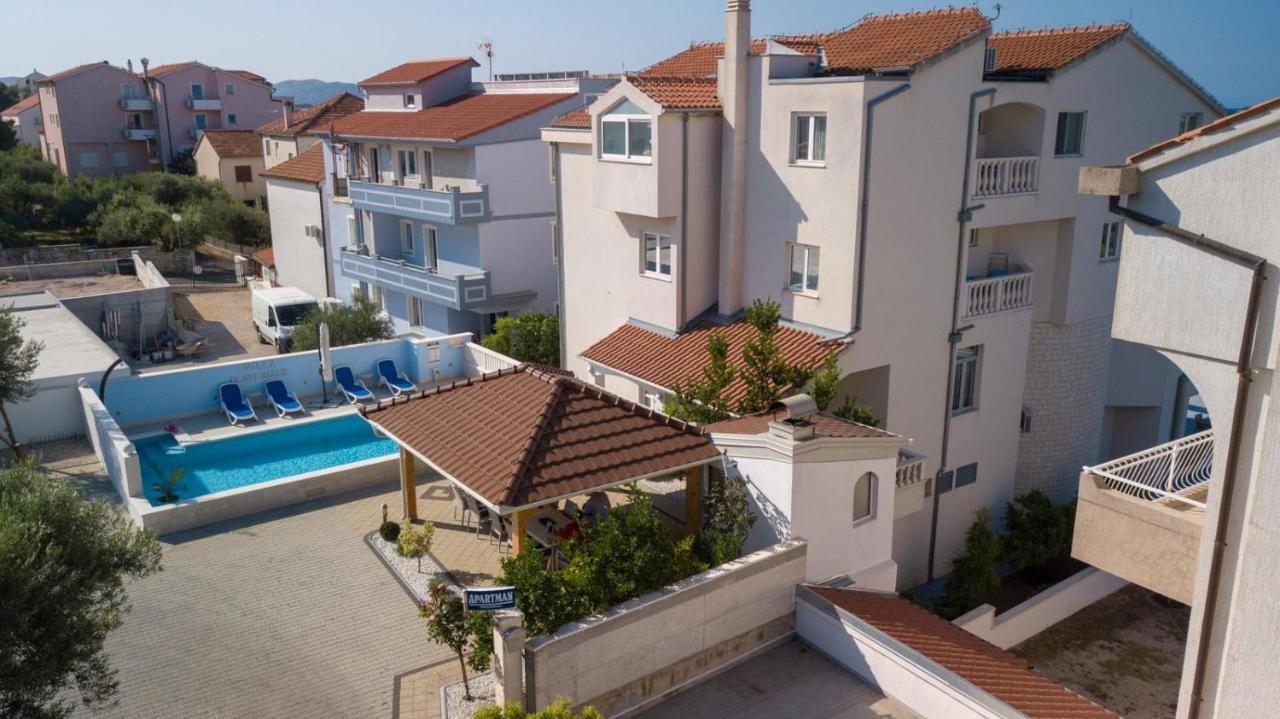 Apartments Plavi Biser Sibenik Exterior photo